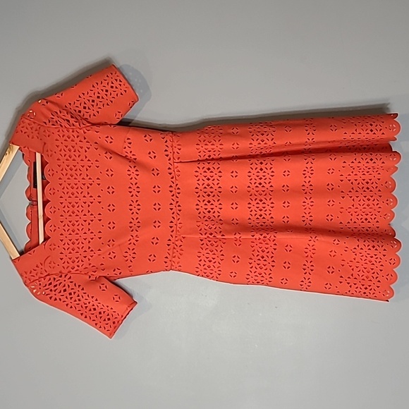 Banana Republic Dresses & Skirts - Banana Republic Laser Cut Eyelet Dress Orange Size 0P Preppy Minimalist Coastal
